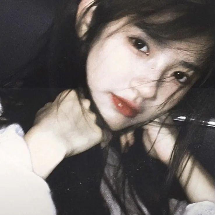 漂流女孩与荒岛姑娘